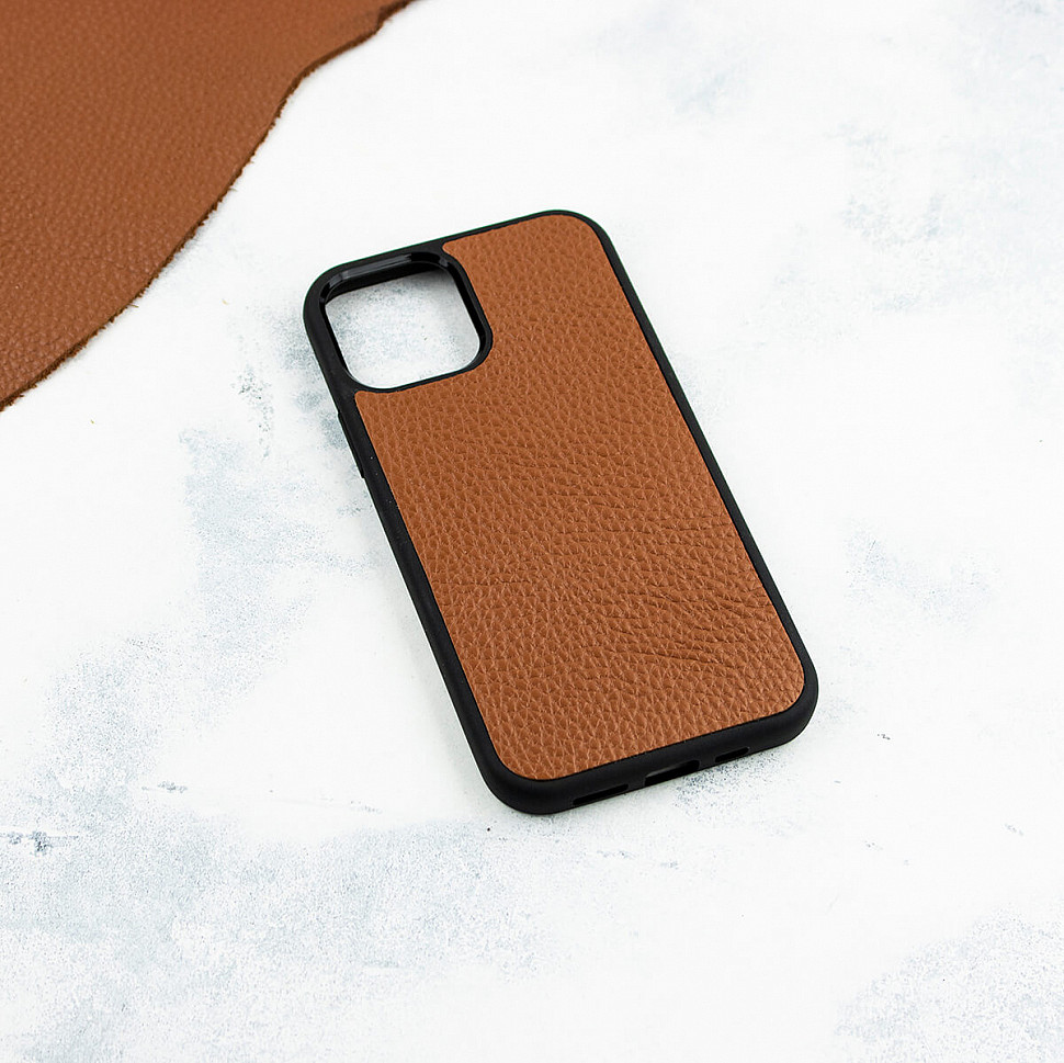 коричневый чехол из кожи для iphone